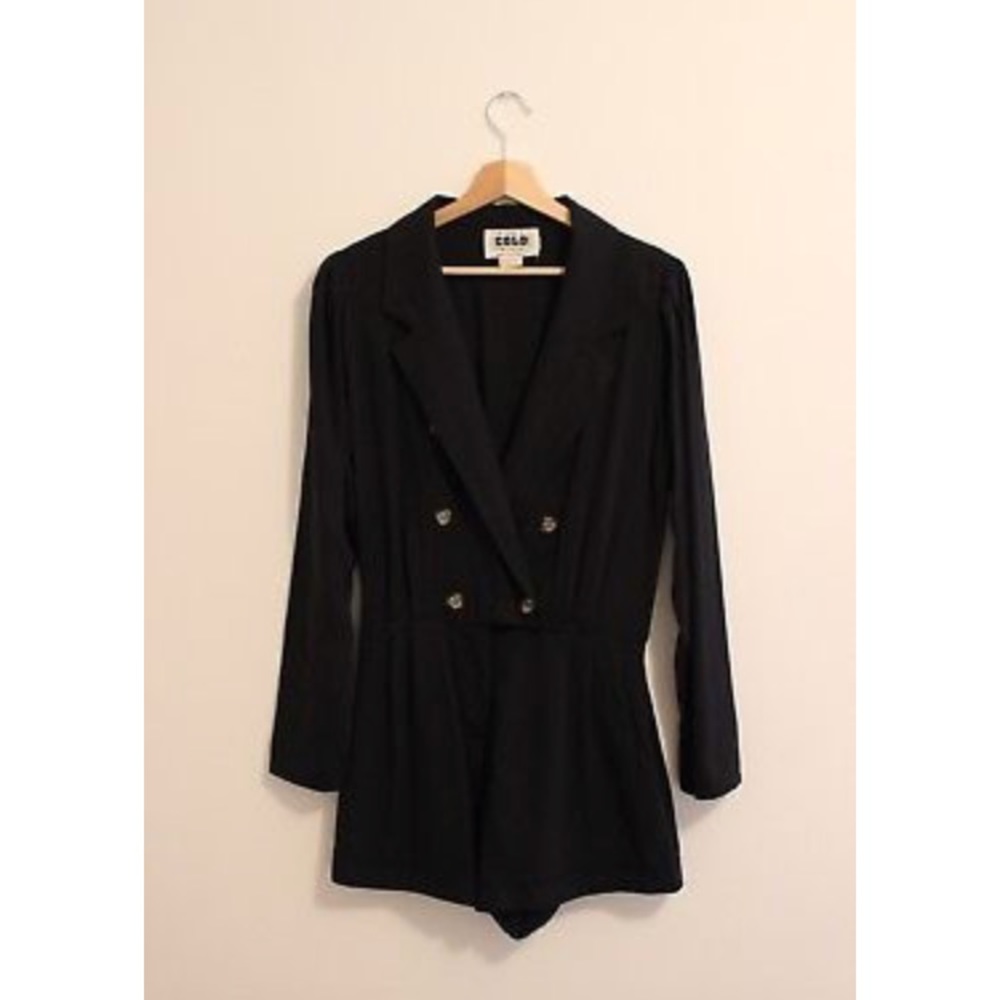 Stone Cold Fox Pine Jumper Black size 3